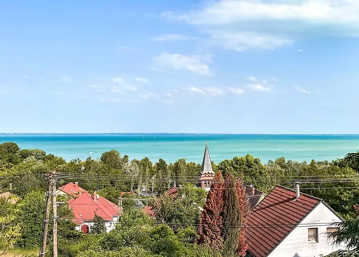 Belvárosi ház gyönyörű panorámával
